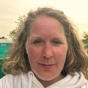 Meet your Posher, Pamela